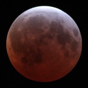 Lunar_eclipse_April_4_2015_greatest_Alfredo_Garcia_Jr_LA